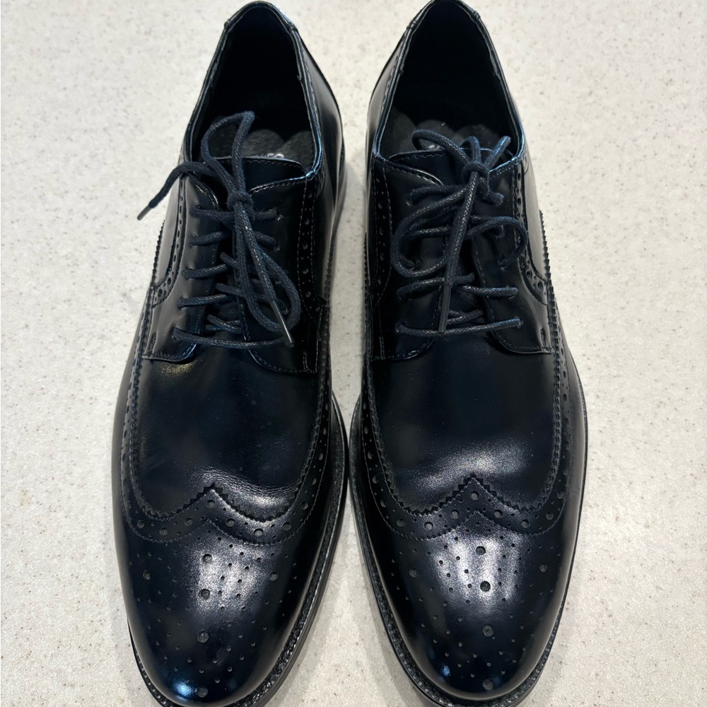 Stacy Adams Black Oxfords Sleek Leather Design